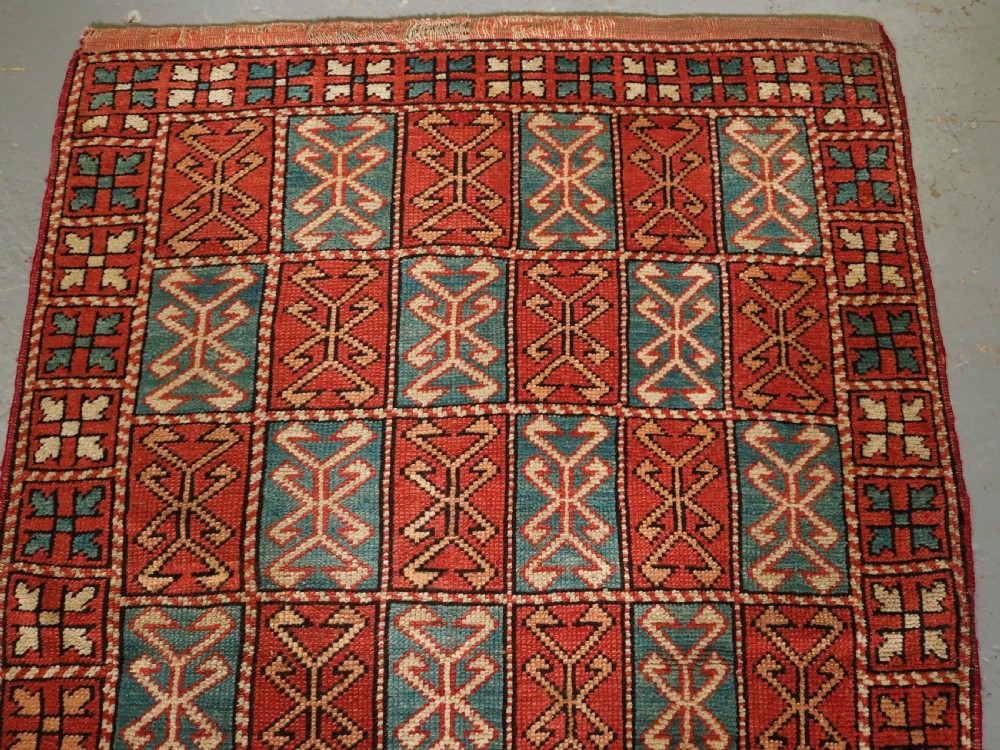 ANTIQUE TURKISH BERGAMA REGION RUG, UNUSUAL DESIGN, CIRCA 1890. View III