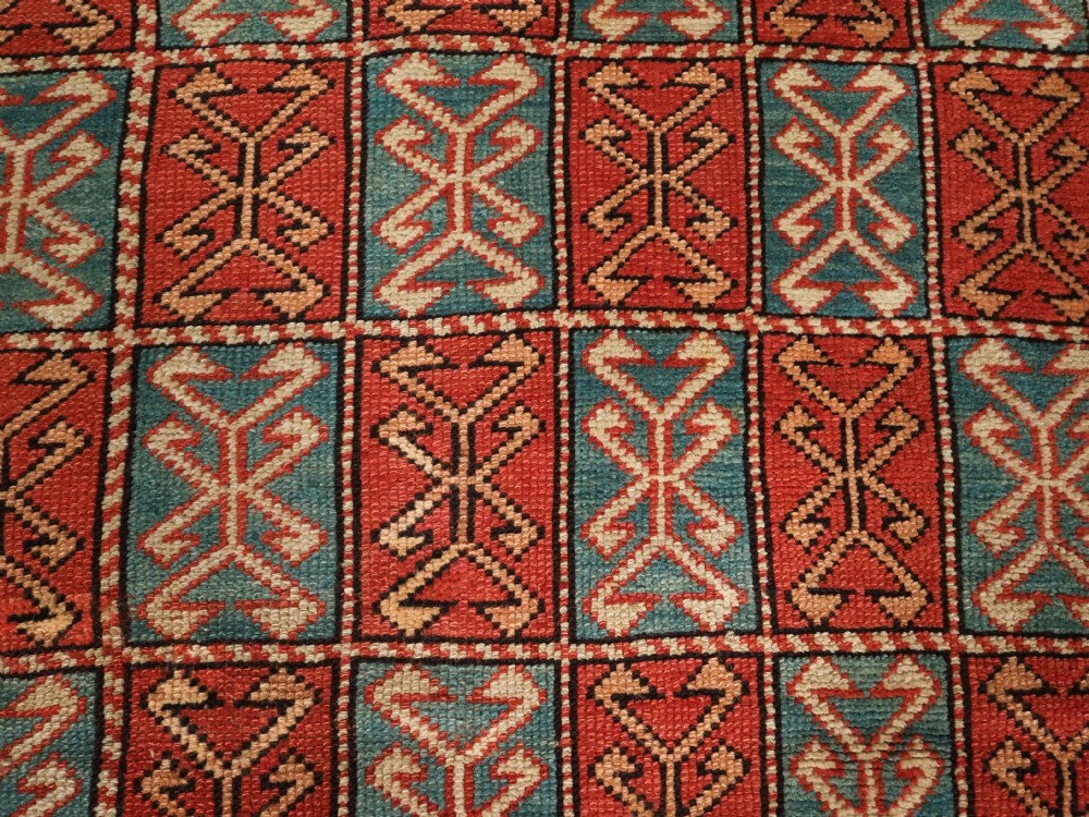 ANTIQUE TURKISH BERGAMA REGION RUG, UNUSUAL DESIGN, CIRCA 1890. View VI