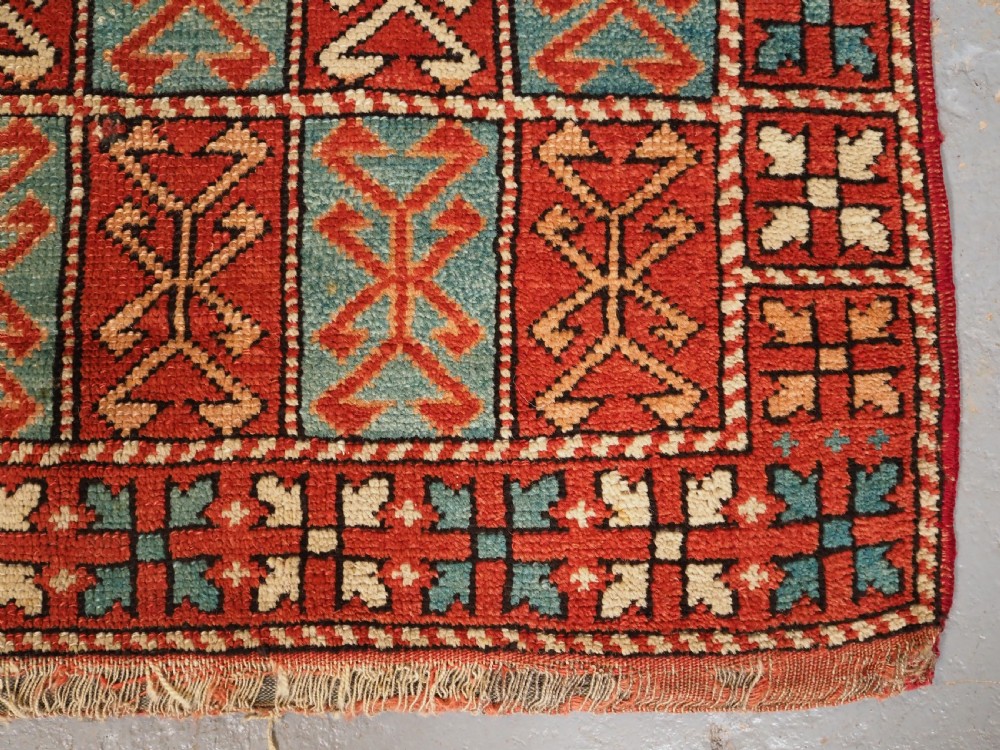 ANTIQUE TURKISH BERGAMA REGION RUG, UNUSUAL DESIGN, CIRCA 1890. View VIII