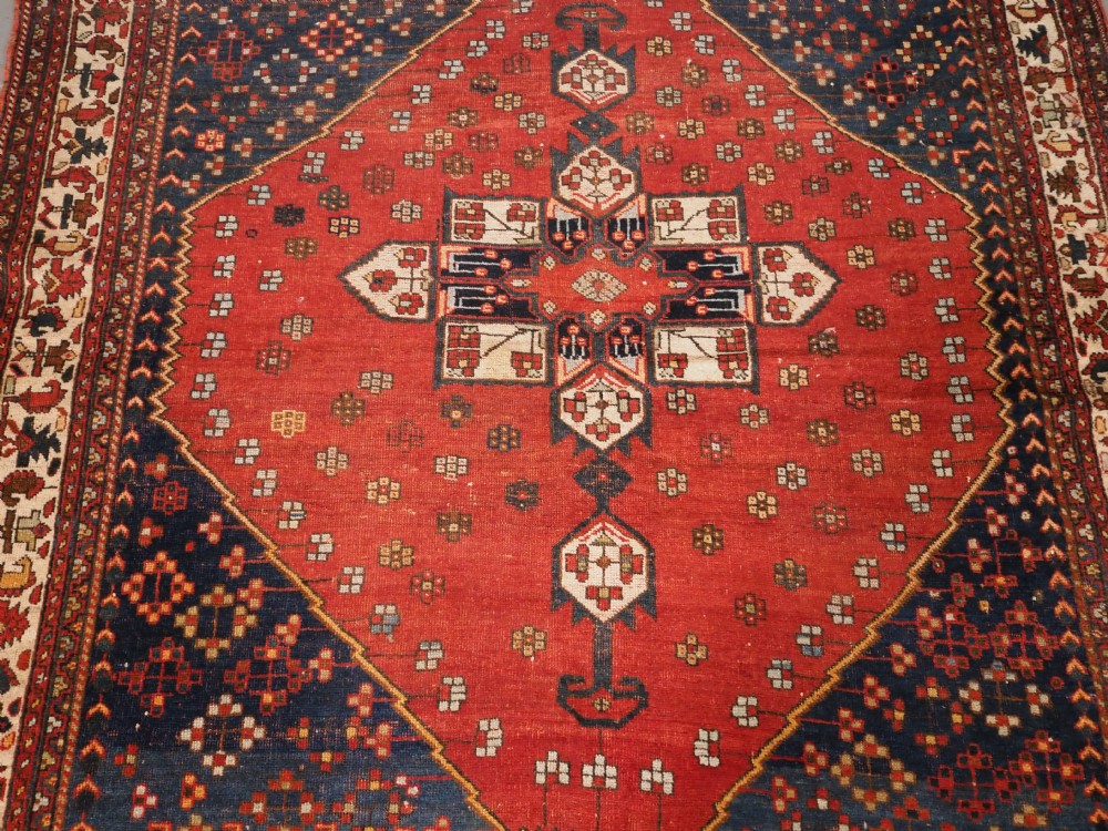 ANTIQUE AFSHAR RUG, SINGLE MEDALLION DESIGN, CIRCA 1900. View IV