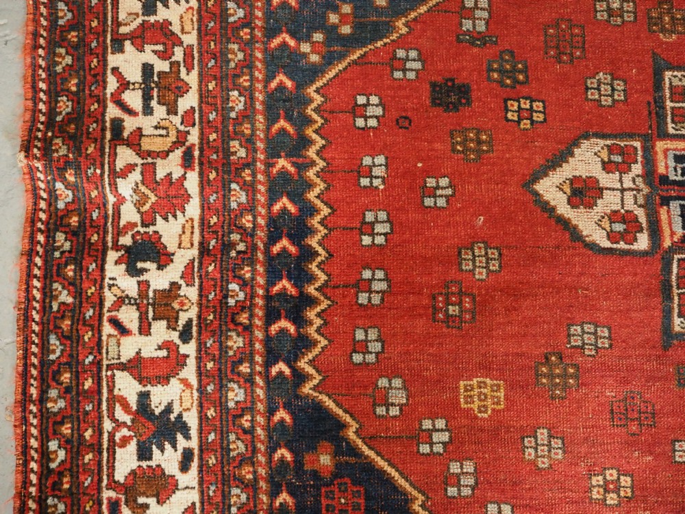 ANTIQUE AFSHAR RUG, SINGLE MEDALLION DESIGN, CIRCA 1900. View VII