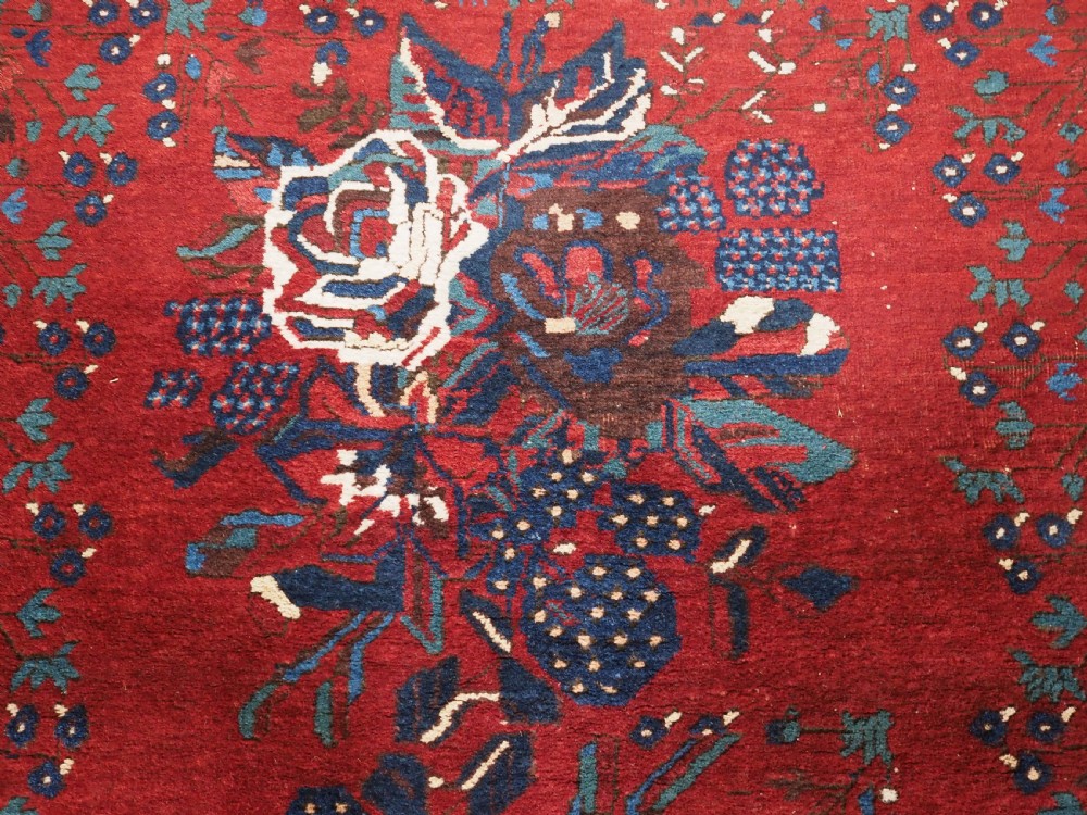 ANTIQUE AFSHAR RUG WITH FLORAL GUL FARANG DESIGN, CIRCA 1900. View VIII