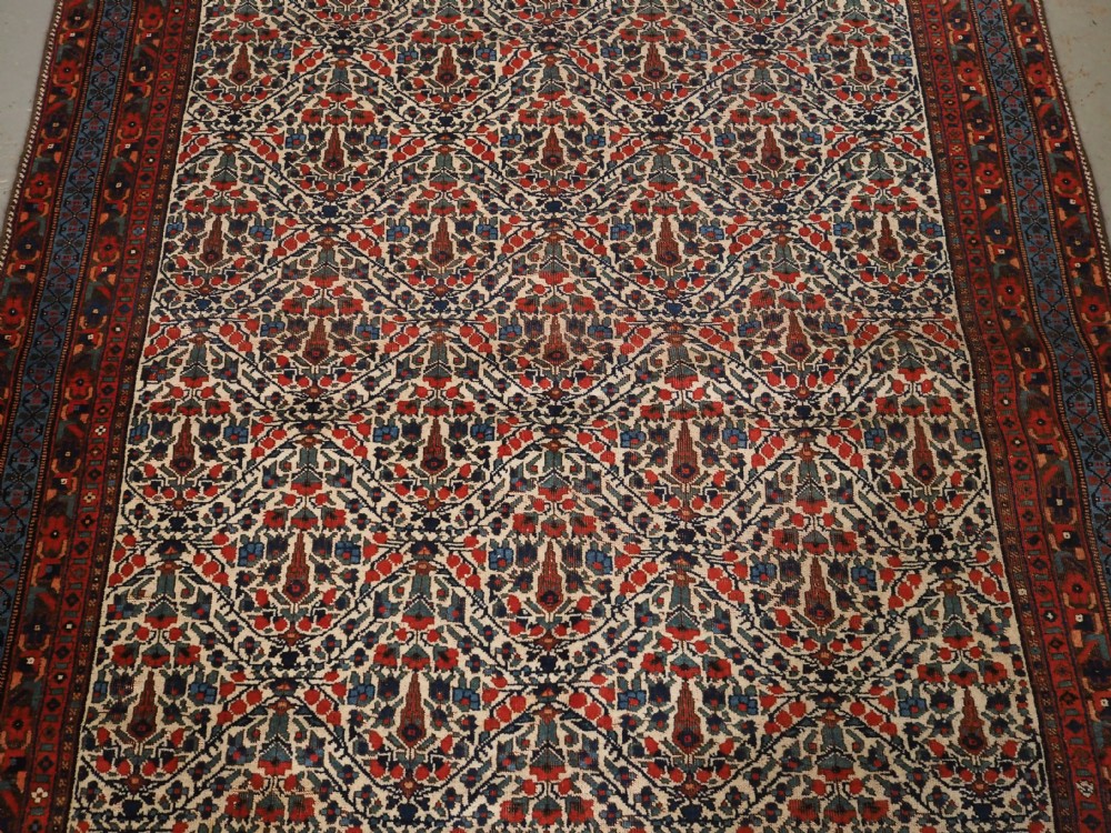 ANTIQUE AFSHAR NERIZ RUG WITH REPEAT CYPRESS TREE DESIGN, CIRCA 1900. View II