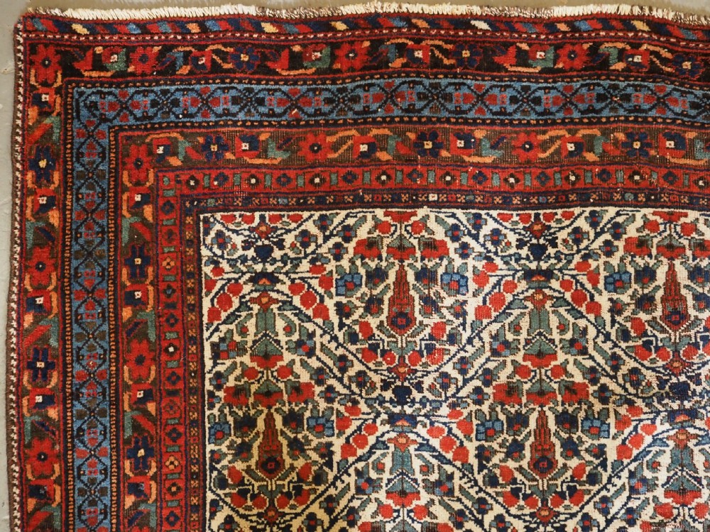 ANTIQUE AFSHAR NERIZ RUG WITH REPEAT CYPRESS TREE DESIGN, CIRCA 1900. View VI