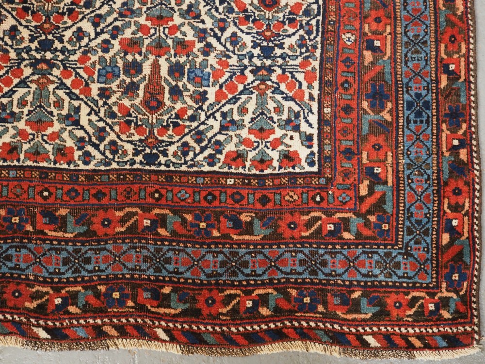 ANTIQUE AFSHAR NERIZ RUG WITH REPEAT CYPRESS TREE DESIGN, CIRCA 1900. View X