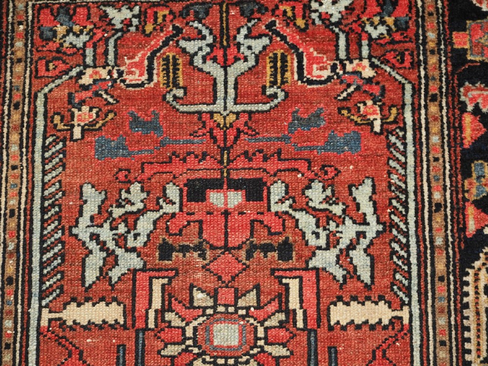 ANTIQUE HAMADAN VILLAGE RUG OF SMALL SIZE, CIRCA 1900/20. View VII