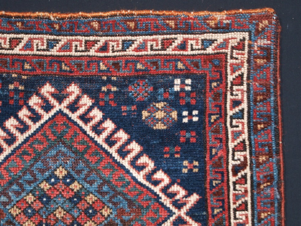 ANTIQUE QASHQAI TRIBAL BAG FACE, DIAMOND DESIGN, CIRCA 1880. View III