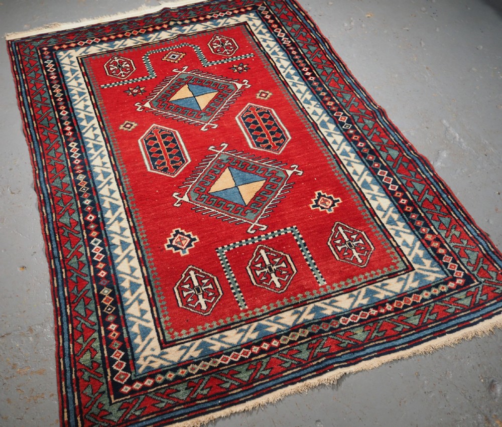 OLD CAUCASIAN ARMENIAN ERIVAN RUG, BORDJALOU KAZAK DESIGN, CIRCA 1920. View II