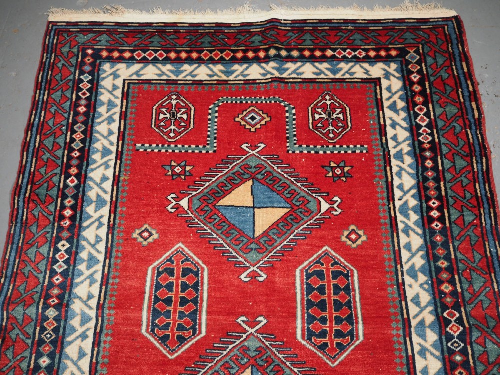 OLD CAUCASIAN ARMENIAN ERIVAN RUG, BORDJALOU KAZAK DESIGN, CIRCA 1920. View III
