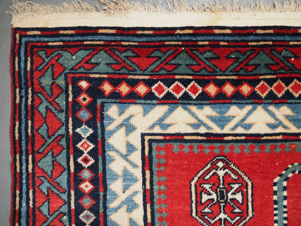 OLD CAUCASIAN ARMENIAN ERIVAN RUG, BORDJALOU KAZAK DESIGN, CIRCA 1920. View V