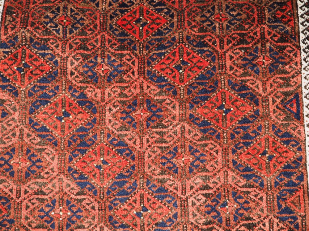 ANTIQUE BALUCH RUG WITH LATTICE DESIGN, SUPERB RUG, CIRCA 1880. View VIII