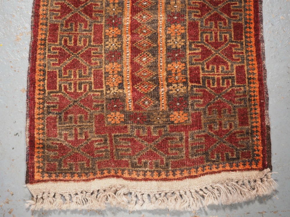 OLD AFGHAN PRAYER RUG, VERY SMALL SIZE FOR A CHILD, CIRCA 1920. View III