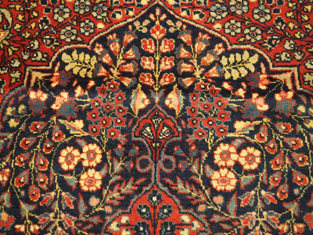 ANTIQUE TABRIZ RUG OF CLASSIC FLORAL DESIGN, CIRCA 1920. View VIII