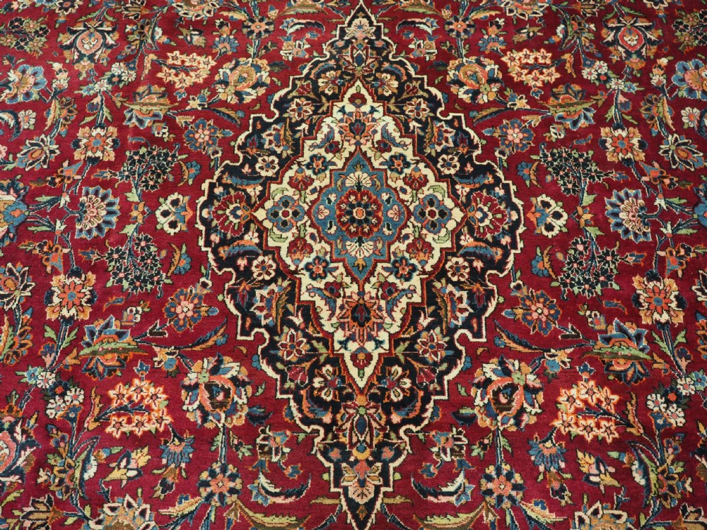 ANTIQUE KASHAN CARPET, GOOD EXAMPLE WITH CLASSIC DESIGN & COLOUR, CIRCA 1920 View IX