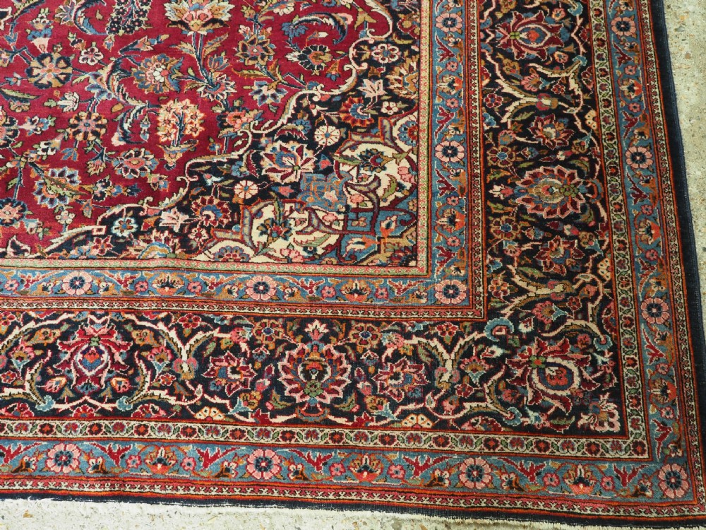 ANTIQUE KASHAN CARPET, GOOD EXAMPLE WITH CLASSIC DESIGN & COLOUR, CIRCA 1920 View XI