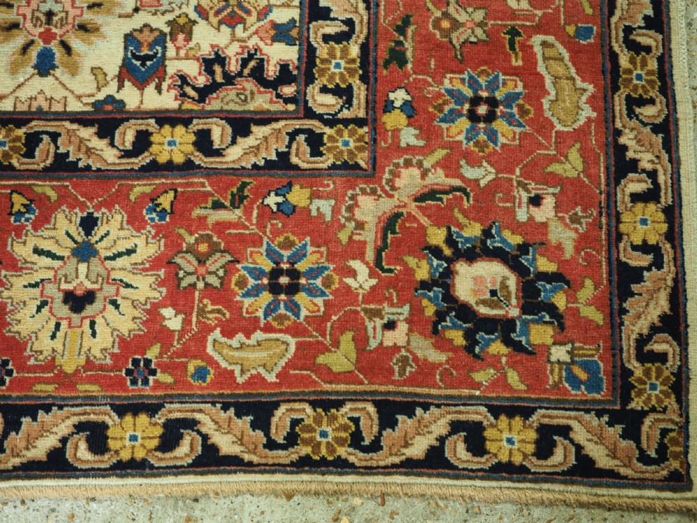 ANTIQUE TABRIZ CARPET, IVORY GROUND WITH SOFT PASTEL COLOURS, CIRCA 1920. View VII