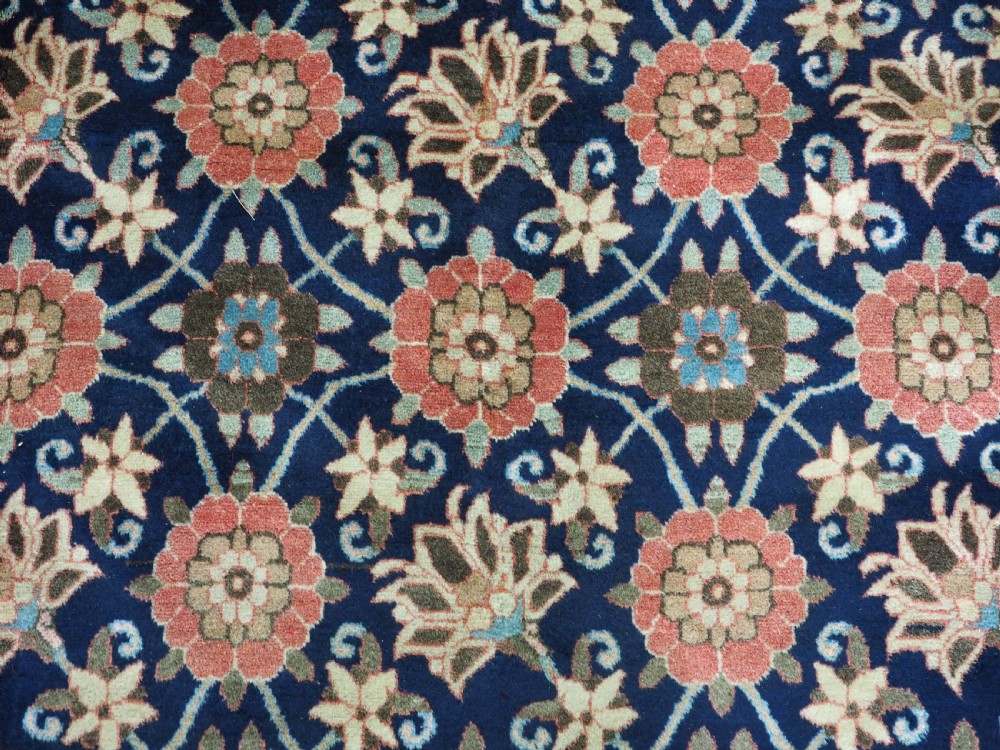 ANTIQUE VARAMIN REGION CARPET WITH MINA KHANI DESIGN, CIRCA 1920. View V