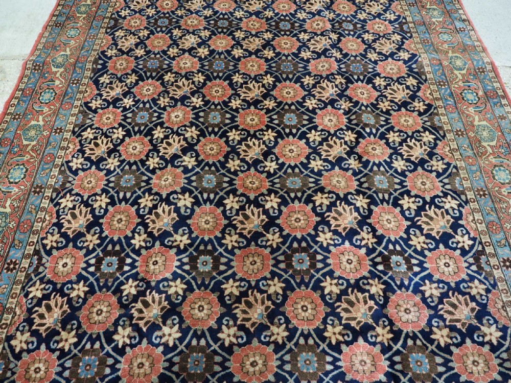 ANTIQUE VARAMIN REGION CARPET WITH MINA KHANI DESIGN, CIRCA 1920. View IX