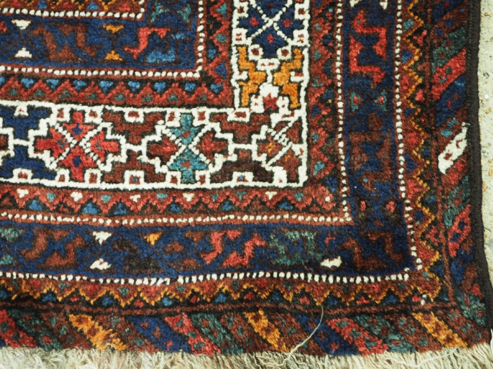 ANTIQUE TRIBAL KHAMSEH BIRD CARPET, EXCELLENT EXAMPLE, CIRCA 1900. View XI