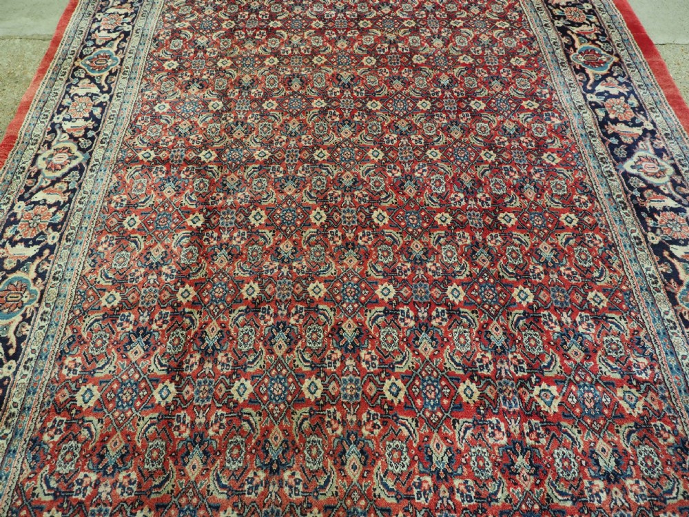 OLD MAHAL CARPET WITH ALL OVER HERATI DESIGN, FULL PILE, CIRCA 1930. View IV