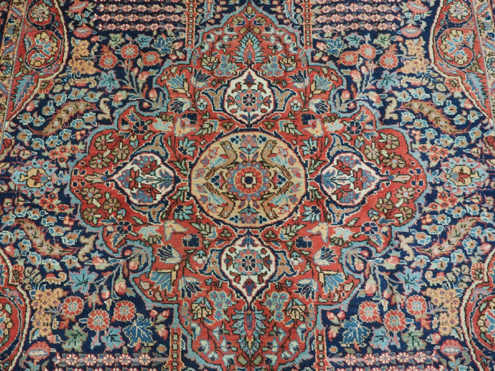 ANTIQUE TABRIZ CARPET, TRADITIONAL DESIGN, SMALL ROOM SIZE, CIRCA 1920. View VIII