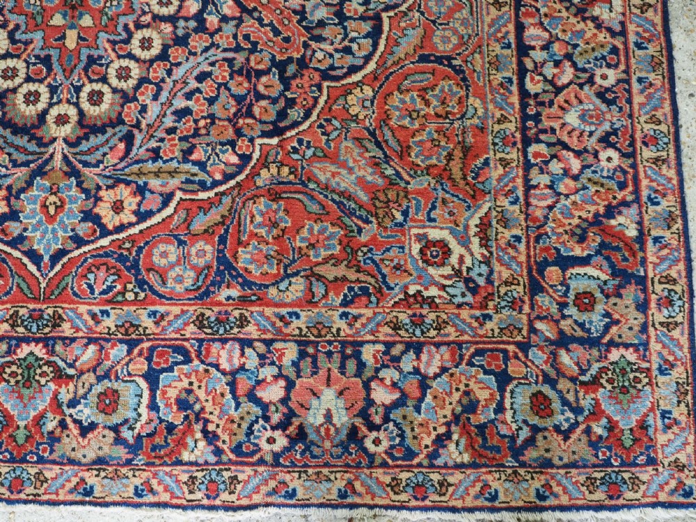ANTIQUE TABRIZ CARPET, TRADITIONAL DESIGN, SMALL ROOM SIZE, CIRCA 1920. View X