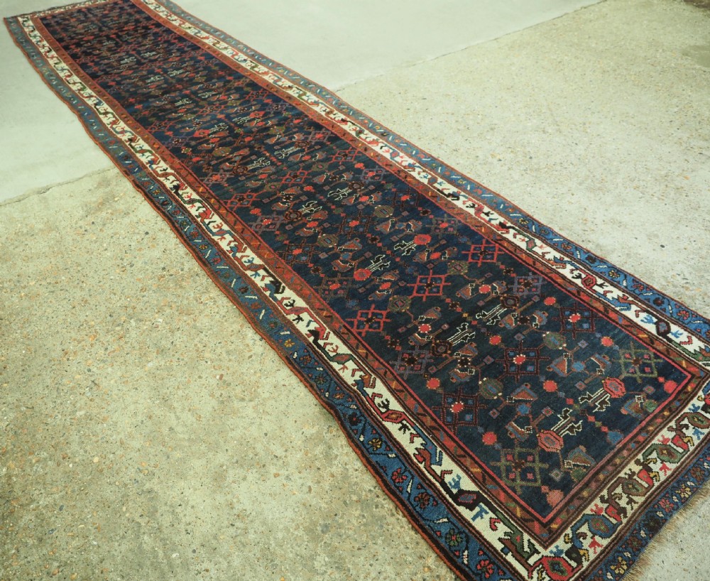 ANTIQUE HAMADAN RUNNER, LARGE SIZE & HARD WEARING, CIRCA 1920. View II