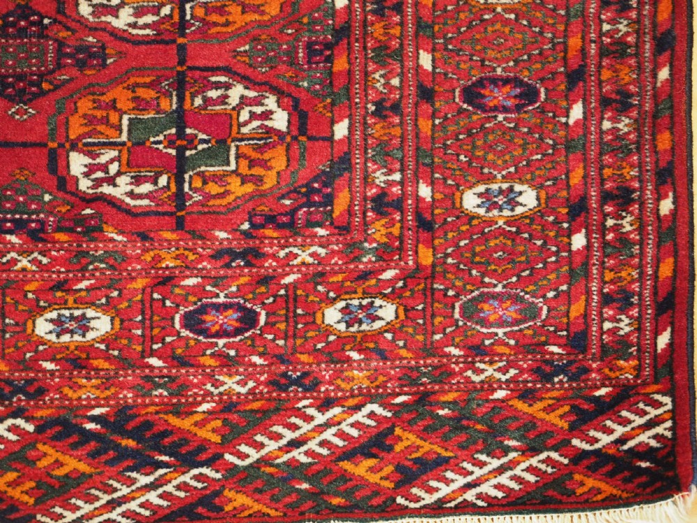 ANTIQUE TEKKE TURKMEN RUG OF SMALL SIZE, CIRCA 1900/20. View X