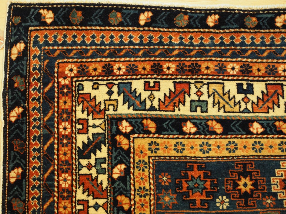 ANTIQUE CAUCASIAN DERBENT RUG WITH CHI CHI DESIGN, CIRCA 1900. View V