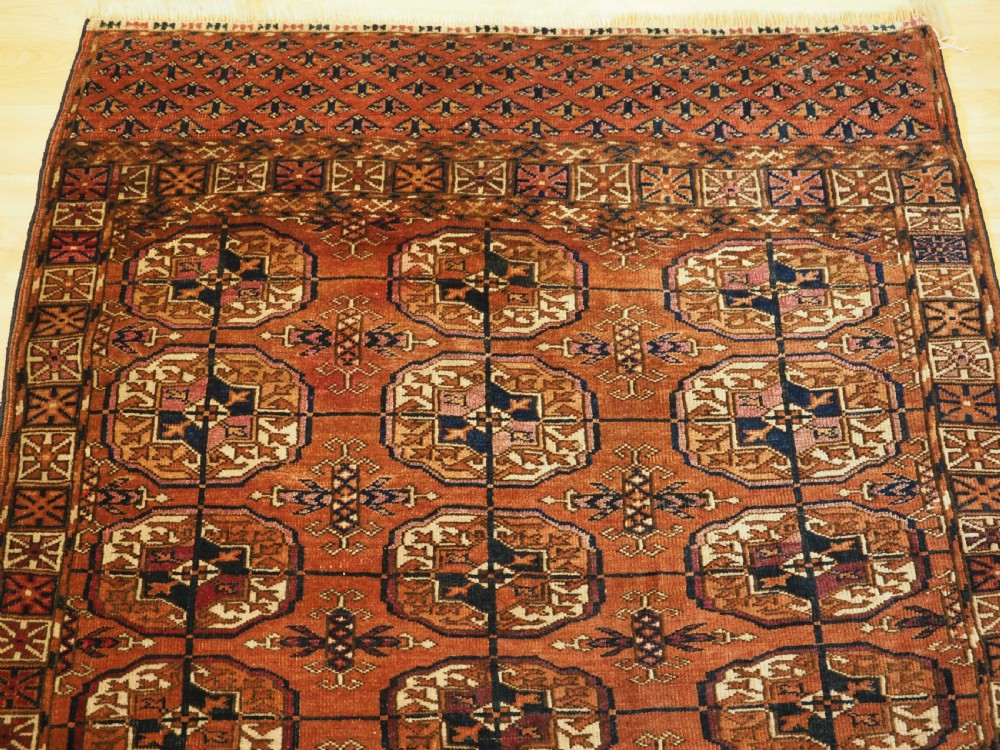 ANTIQUE TEKKE TURKMEN 'DIP KHALI' RUG, LARGE GULS, GOOD COLOUR, CIRCA 1890. View III