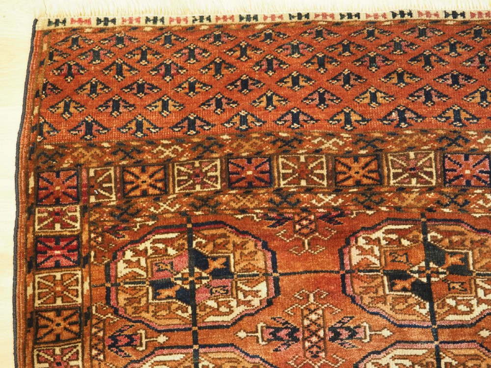ANTIQUE TEKKE TURKMEN 'DIP KHALI' RUG, LARGE GULS, GOOD COLOUR, CIRCA 1890. View VIII
