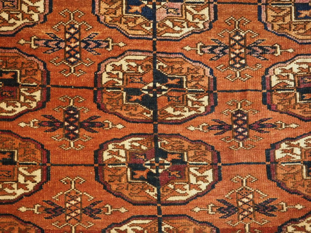 ANTIQUE TEKKE TURKMEN 'DIP KHALI' RUG, LARGE GULS, GOOD COLOUR, CIRCA 1890. View IX