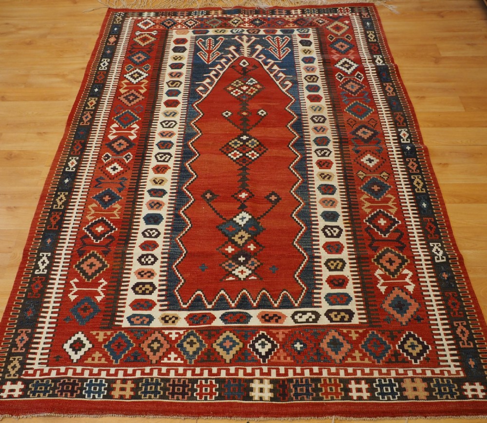 ANTIQUE TURKISH OBRUK PRAYER KILIM, OUTSTANDING CONDITION, CIRCA 1900.