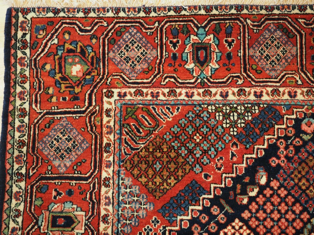 ANTIQUE KASHAN RUG WITH CLASSIC DESIGN, EXCELLENT CONDITION, CIRCA 1920. View VI