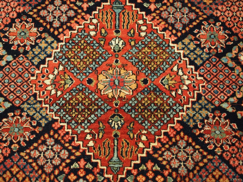 ANTIQUE KASHAN RUG WITH CLASSIC DESIGN, EXCELLENT CONDITION, CIRCA 1920. View IX