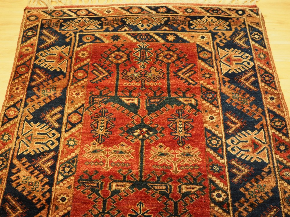 ANTIQUE TURKISH DOSEMEALTI RUG, SOFT COLOURS, ALL NATURAL DYES, CIRCA 1920. View III