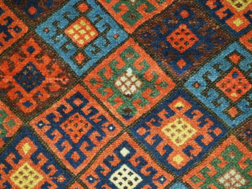 ANTIQUE JAF KURD BAG FACE WITH DIAMOND LATTICE DESIGN, CIRCA 1900. View VI