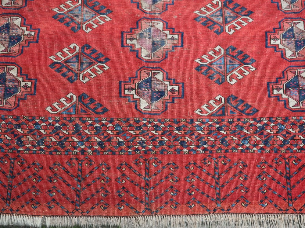 ANTIQUE ERSARI TURKMEN CHUVAL OF SCARCE DESIGN, 1ST HALF 19TH CENTURY. View V
