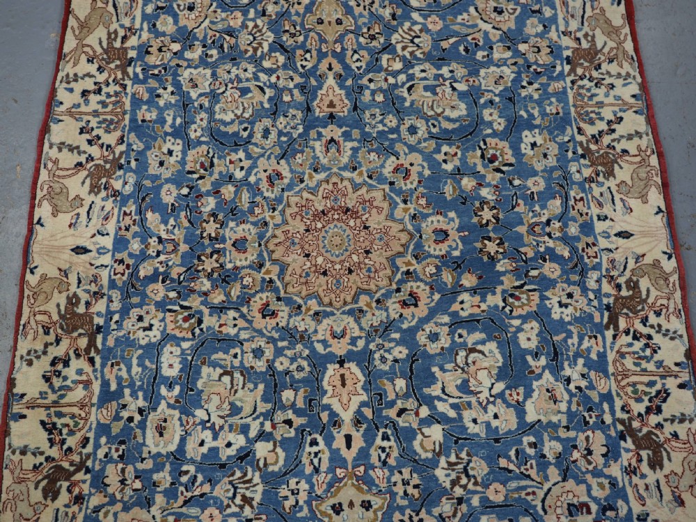 RARE ANTIQUE NAIN RUG, YOUNG WEAVERS LEARNING RUG FULL OF CHARM, CIRCA 1900. View IV