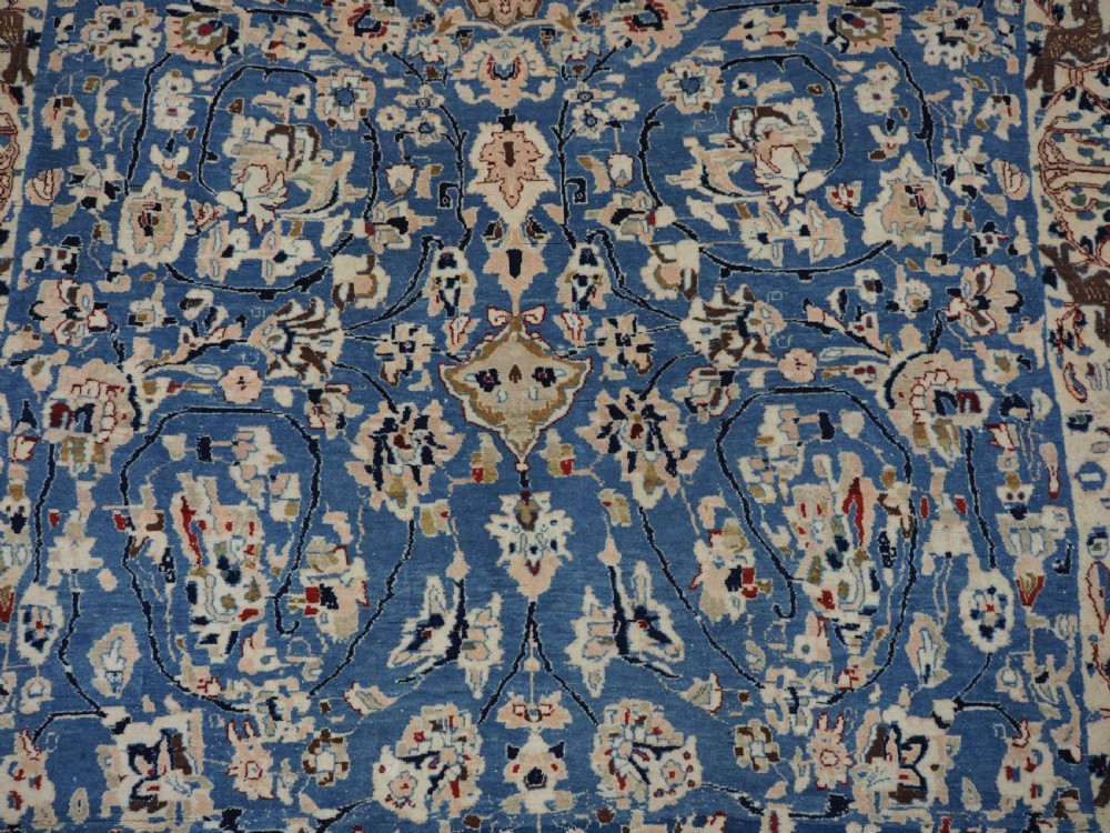 RARE ANTIQUE NAIN RUG, YOUNG WEAVERS LEARNING RUG FULL OF CHARM, CIRCA 1900. View IX