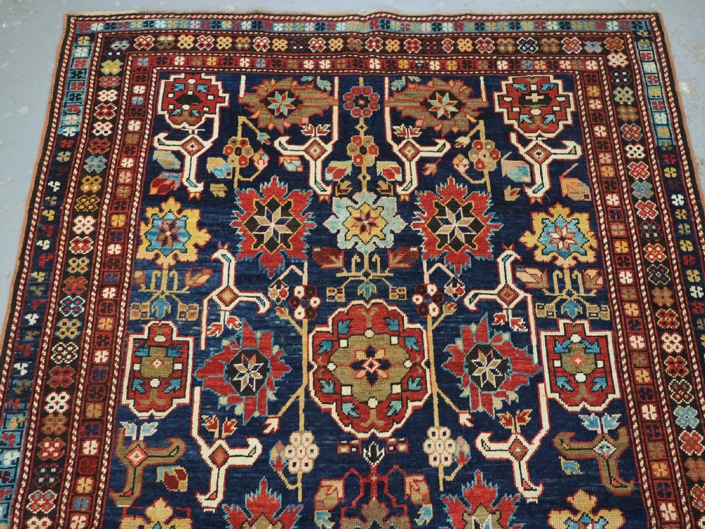 ANTIQUE CAUCASIAN SHIRVAN RUG WITH KUBA AFSHAN DESIGN, CIRCA 1900. View III