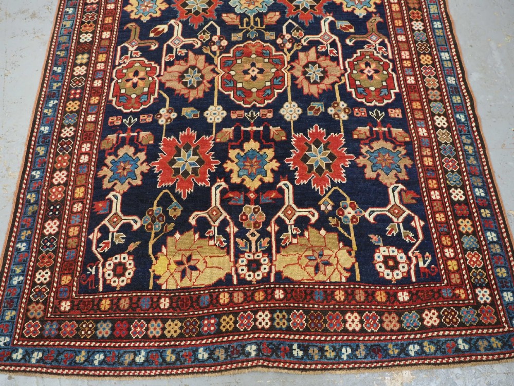 ANTIQUE CAUCASIAN SHIRVAN RUG WITH KUBA AFSHAN DESIGN, CIRCA 1900. View VI