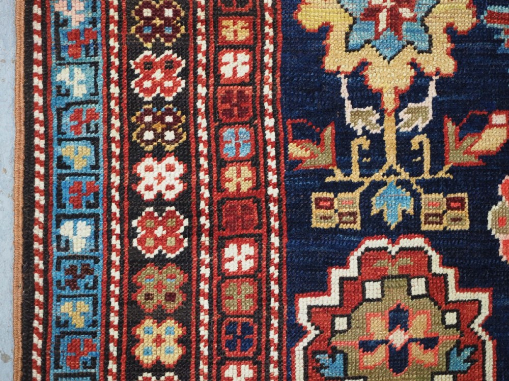 ANTIQUE CAUCASIAN SHIRVAN RUG WITH KUBA AFSHAN DESIGN, CIRCA 1900. View VIII