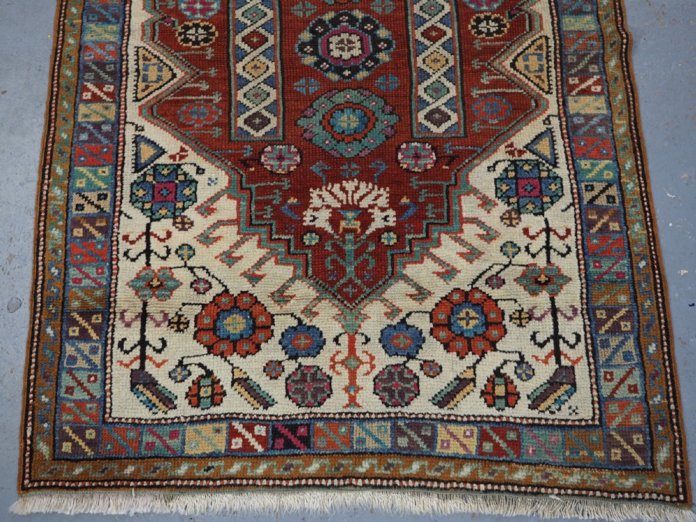 ANTIQUE TURKISH MIHALICIK VILLAGE RUG, FLORAL DESIGN, CIRCA 1900. View V