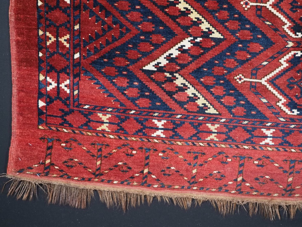 ANTIQUE ERSARI BESHIR TURKMEN CHUVAL FACE WITH IKAT DESIGN, CIRCA 1880. View IV
