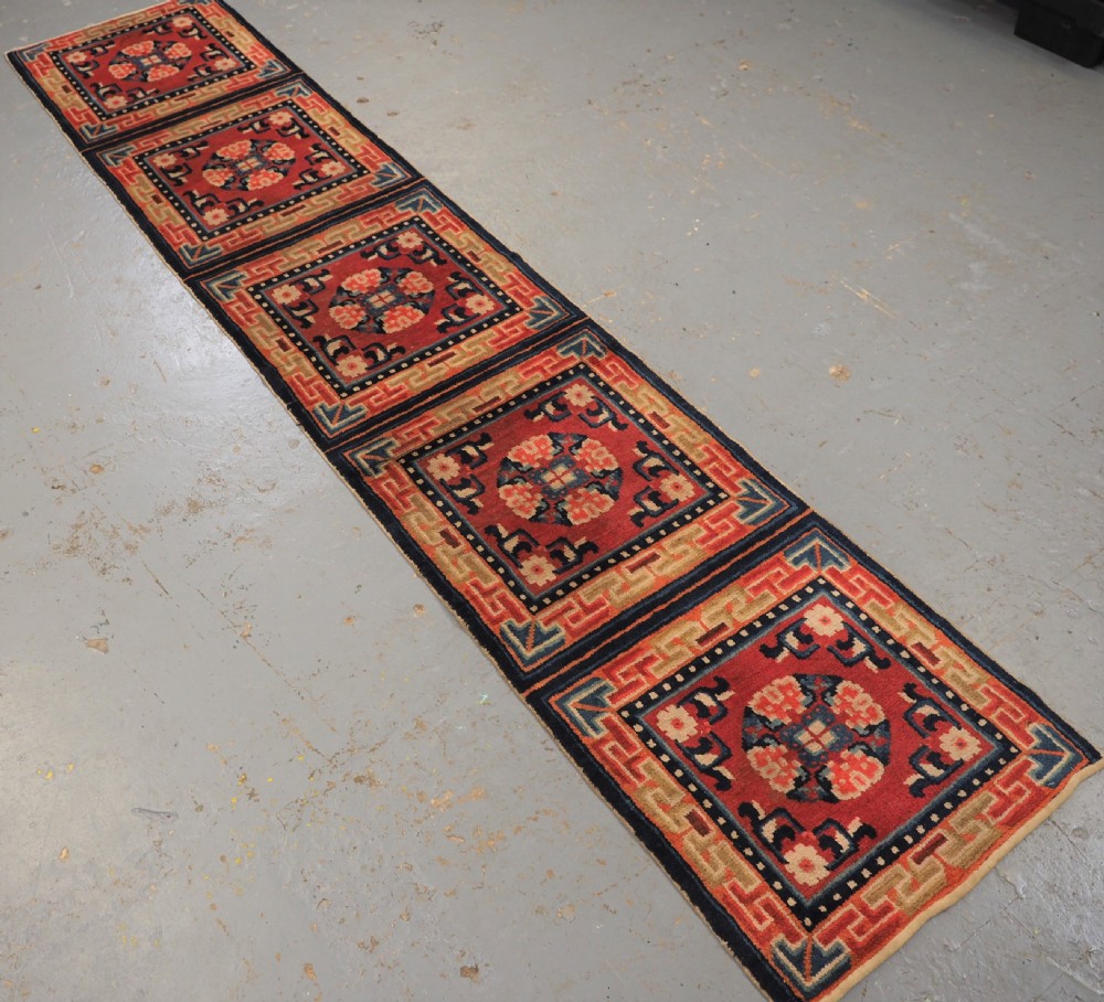 ANTIQUE CHINESE NINGXIA BENCH RUNNER, GREAT CONDITION, CIRCA 1900. View II
