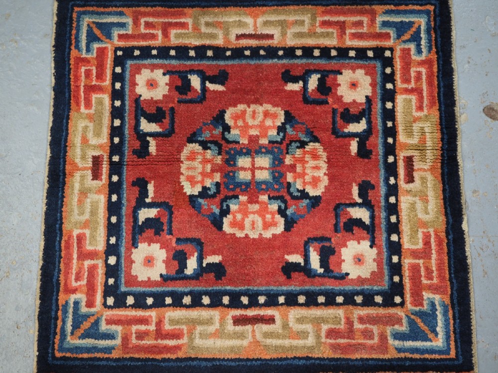 ANTIQUE CHINESE NINGXIA BENCH RUNNER, GREAT CONDITION, CIRCA 1900. View IV