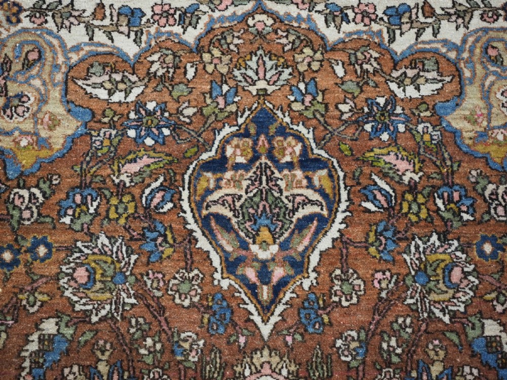 ANTIQUE ISFAHAN REGION VILLAGE RUG, TRADITIONAL DESIGN, (ONE OF A PAIR A) CIRCA 1920. View VIII