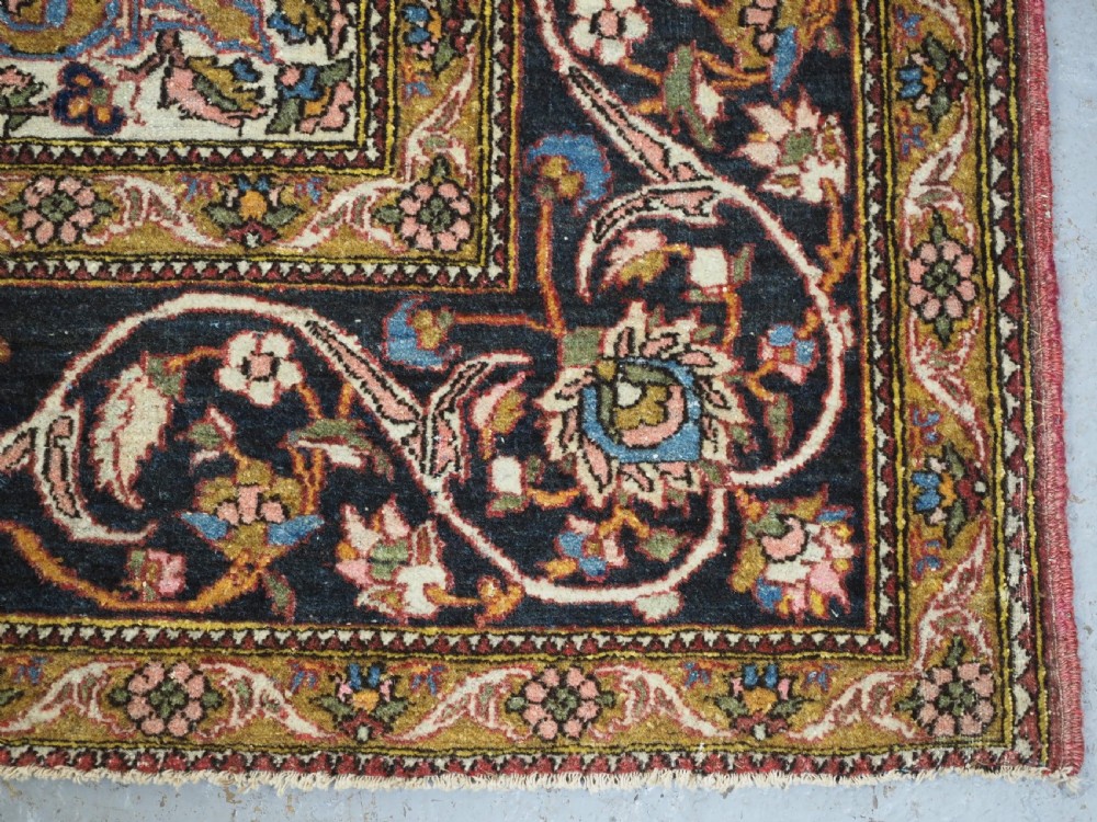 ANTIQUE ISFAHAN REGION VILLAGE RUG, TRADITIONAL DESIGN, (ONE OF A PAIR A) CIRCA 1920. View XII
