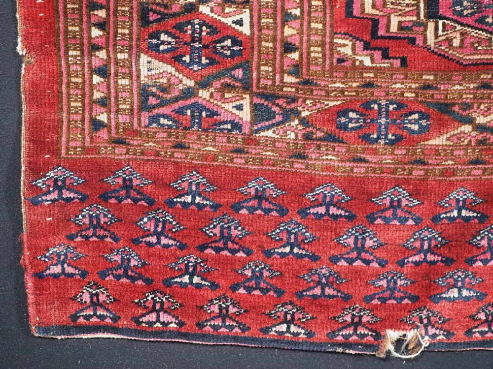 ANTIQUE SARYK TURKMEN CHUVAL FACE, COTTON AND COCHINEAL HIGHLIGHTS, 2ND HALF 19TH CENT. View VI